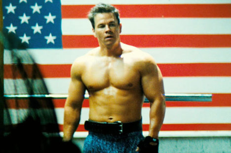 The 20 Hottest <em>Shirtless Muscle Men</em> from the Movies