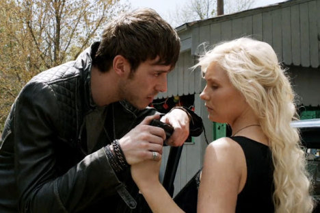 'Nashville': The <em>Dark Day</em> Scarlett Wore Black
