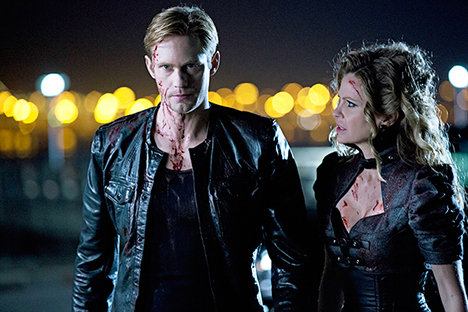 'True Blood' Premiere: <em>Naked</em> Evil Superman