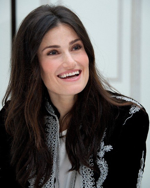 NEW YORK, NY - OCTOBER 26:  Idina Menzel at the "Frozen" Press Conference at the Waldorf Astoria Hotel on October 26, 2013 in New York City.  (Photo by Vera Anderson/WireImage)