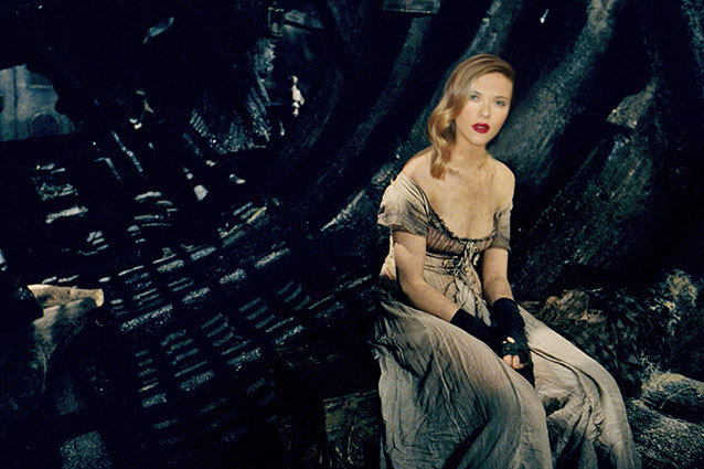 Scarlett Johansson in Les Miserables Scarlett Johansson in Les Miserables