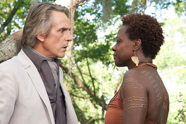 Jeremy Irons and Viola Davis in Beautiful Creatures