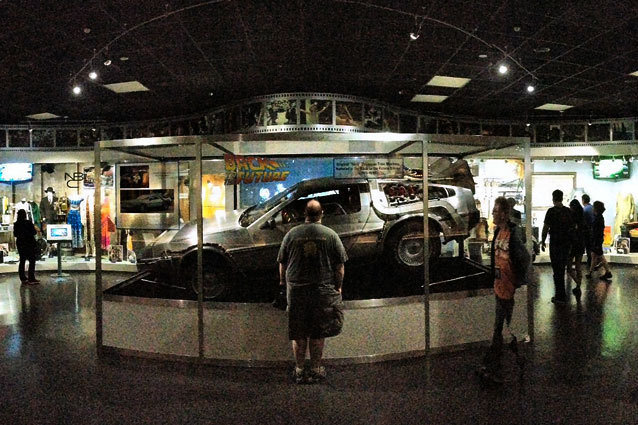 Back to the Future Time Machine Restoriation Universal Studios