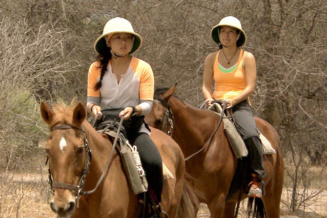 The Amazing Race Pam & Winnie Pay the Price on 'The Amazing Race'