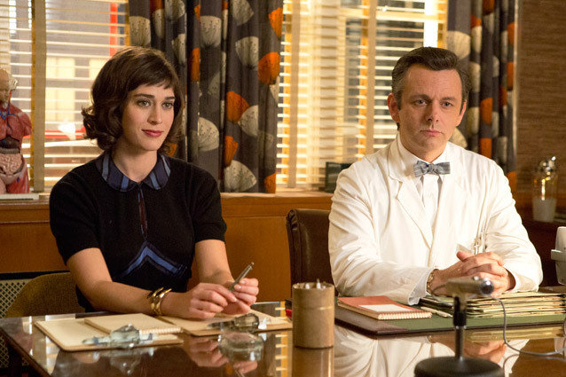 Lizzy Caplan as Virginia Johnson and Michael Sheen as Dr. William Masters in Masters of Sex (season 1, episode 4) - Photo: Michael Desmond/SHOWTIME - Photo ID: MastersofSex_104_1132
