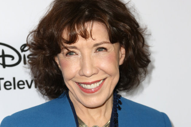 Lily Tomlin Slams Beyonce For Selling Sex To Teeny Boppers General News