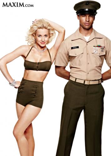 Kellie Pickler Maxim Photo1