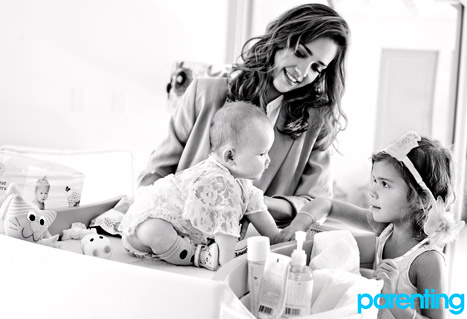 Jessica-Alba-honor-haven-warren-lg02.jpg