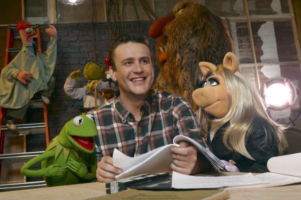 Jason Segel Kermit Miss Piggy The Muppets