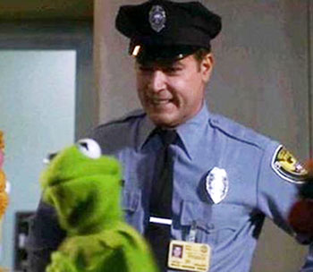 Ray Liotta in Muppets in Space