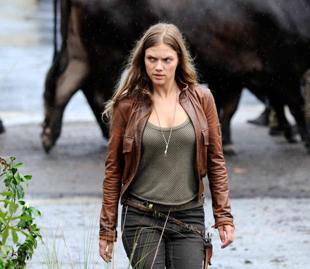 Revolution_NBC_111512.jpg