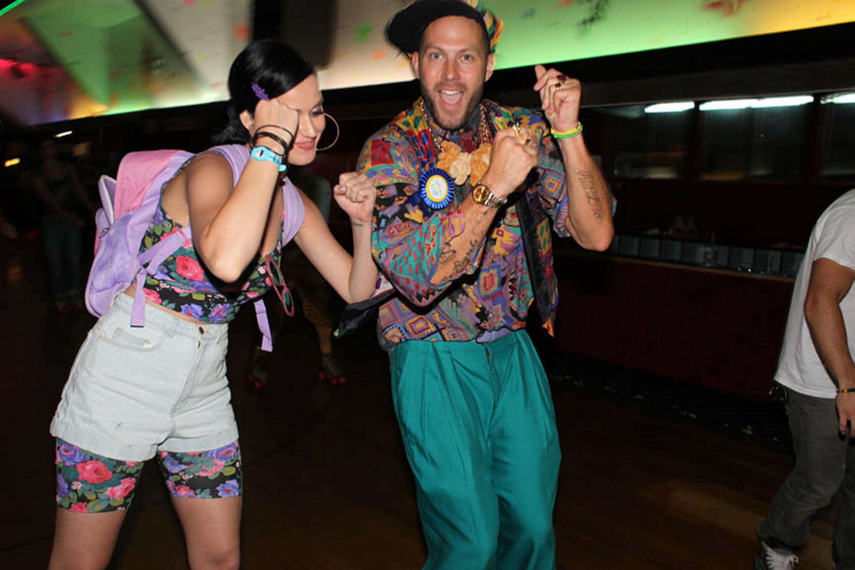 Katy Perry 90s Party3