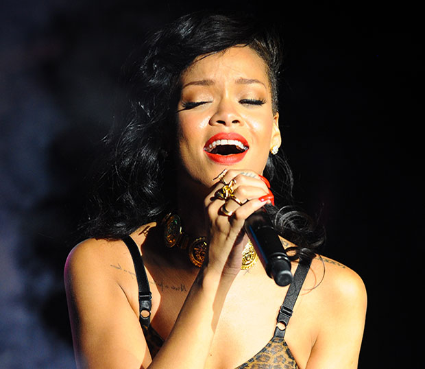 billboard rihanna diamonds