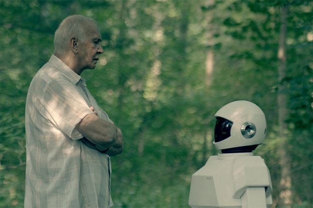 Robot and Frank