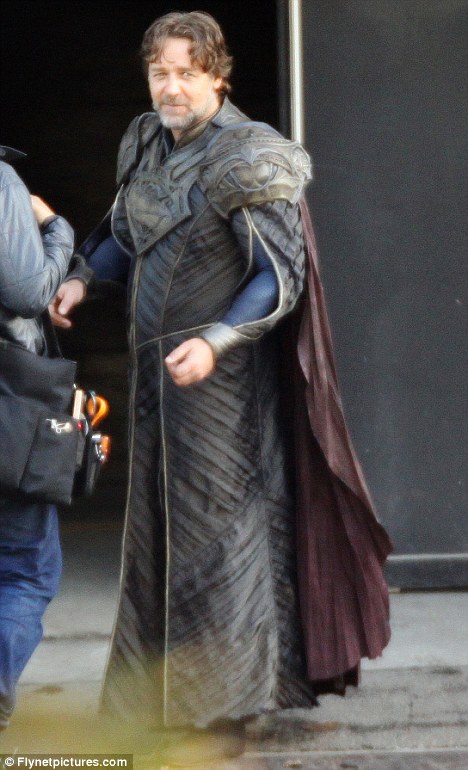russellcroweasjorel1.jpg