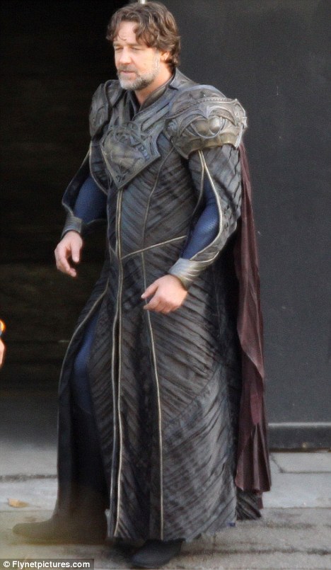 russellcroweasjorel3.jpg